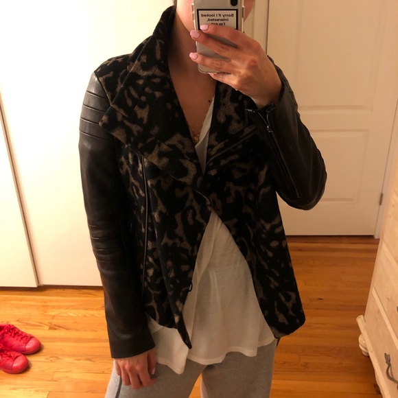 ✨DIANE VON FURSTENBERG JACKET ✨ - Picture 3 of 4